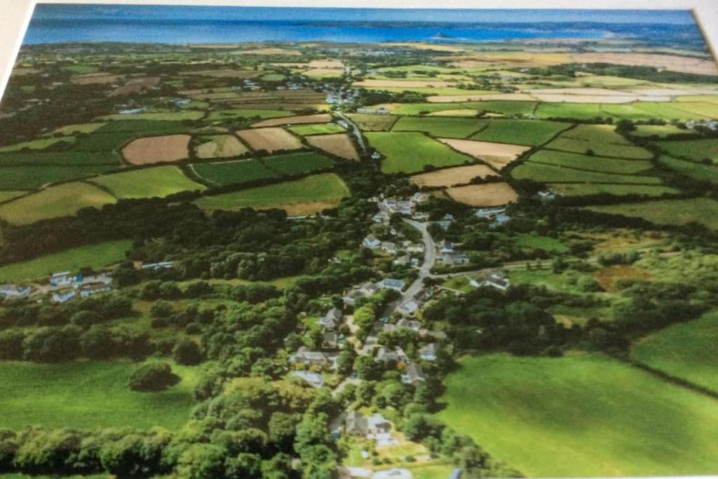 Lovely Cornish Cottage In Small Village Setting Saint Hilary  Extérieur photo